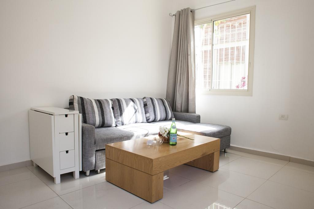 Kerem Hateimanim Apartments Τελ Αβίβ Δωμάτιο φωτογραφία