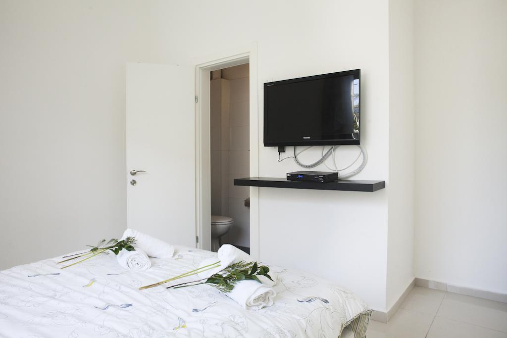 Kerem Hateimanim Apartments Τελ Αβίβ Δωμάτιο φωτογραφία