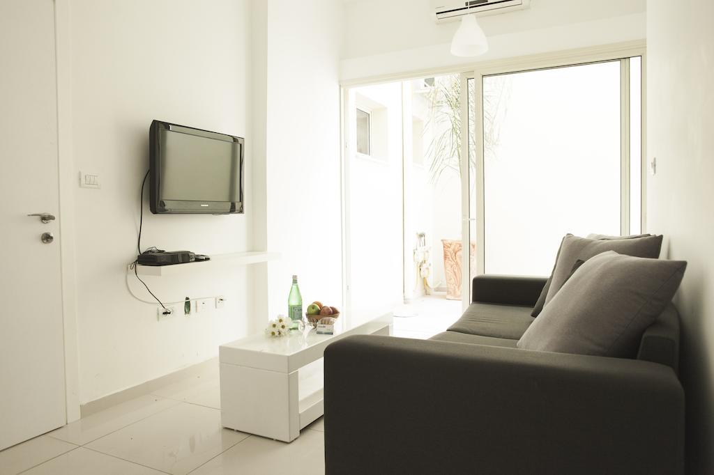 Kerem Hateimanim Apartments Τελ Αβίβ Δωμάτιο φωτογραφία